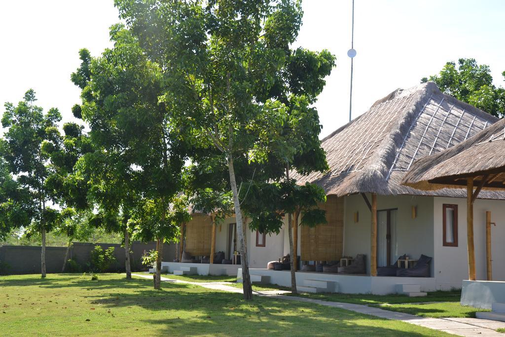 Hotel Ekas Breaks Exterior foto